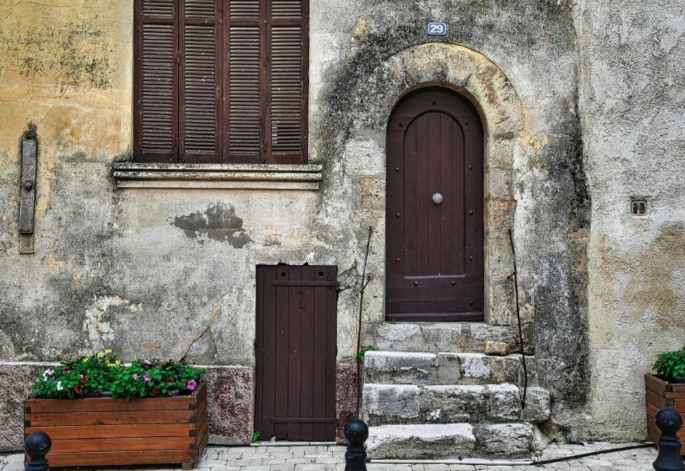 Unde se află cel mai mic oraș din lume? Are în jur de 50 de locuitori