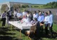 GALERIE FOTO:Mai-marii județului, cu ziariștii pe urmele lor. Contracte de execuție a drumurilor din județ, semnate în câmpul de lavandă și pe barajul de la Valea Uzului