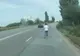Pus pe fugă la Hramul Bacăului, un constănțean a pornit pe jos spre casă. A greșit direcția și a ajuns la Scorțeni