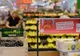 ATENȚIE! Dosar penal pentru furt dacă mai luați pungi de unică folosință din Kaufland. Măsura a intrat în vigoare de ieri