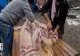 Tăiatul porcului, unul dintre cele mai solide simboluri ale identității rurale românești VIDEO