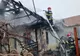 Incendiu la o locuință din Poduri, sat Bucșești: pompierii au intervenit prompt